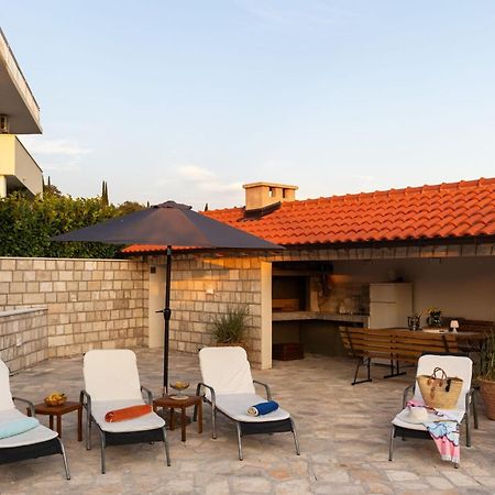 Villa Source With Private Pool Pridvorje Zewnętrze zdjęcie
