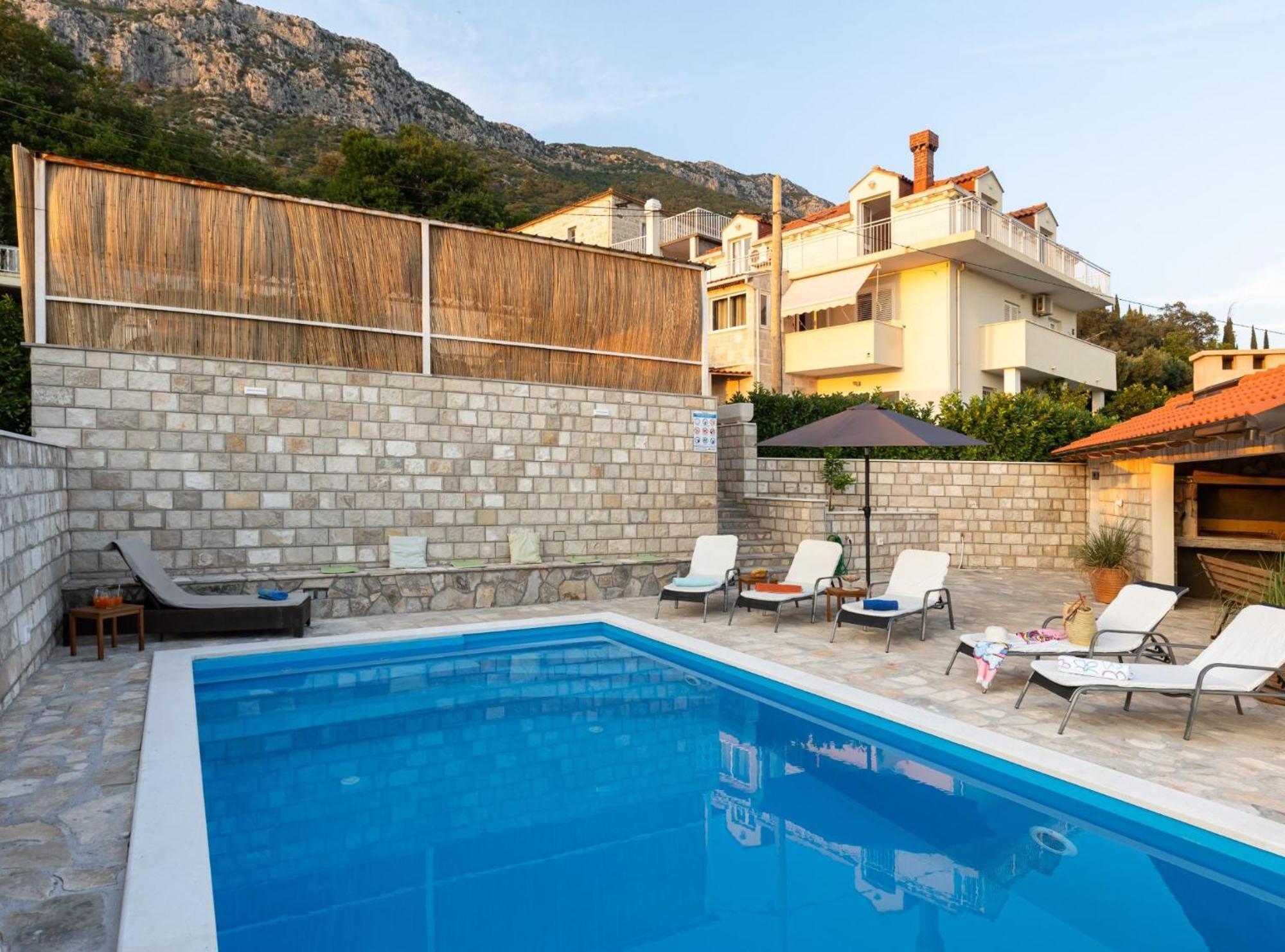 Villa Source With Private Pool Pridvorje Zewnętrze zdjęcie