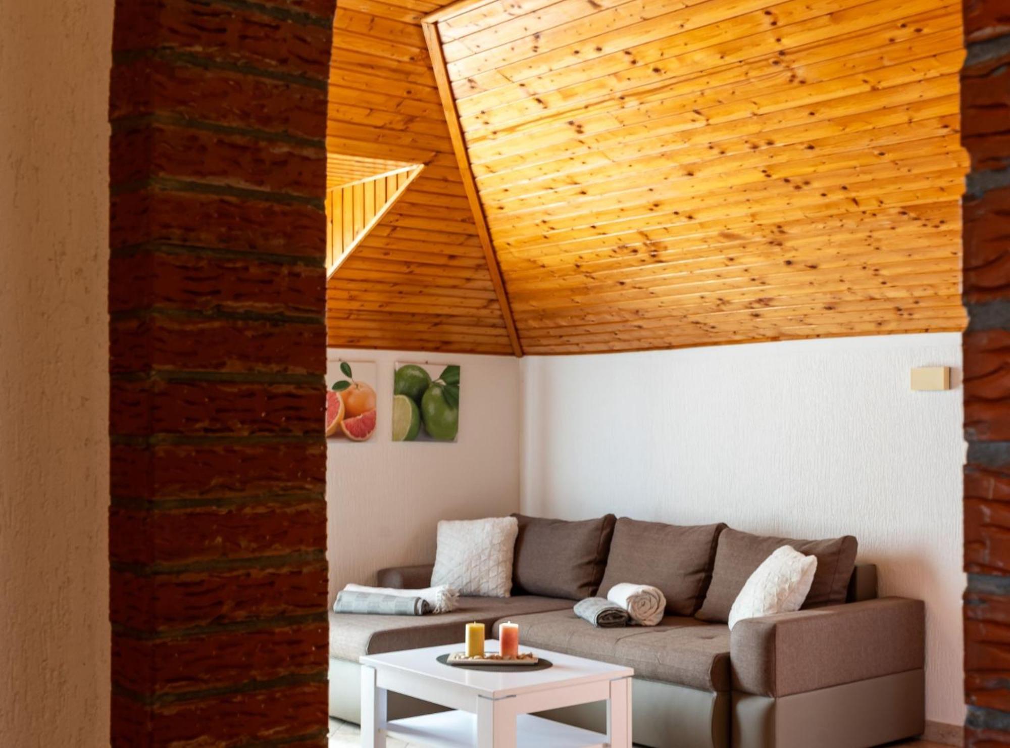 Villa Source With Private Pool Pridvorje Zewnętrze zdjęcie